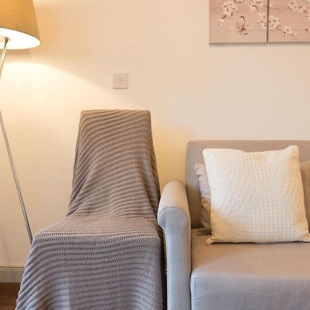 Beautiful 2 Bedroom Property In Borough London Exterior photo